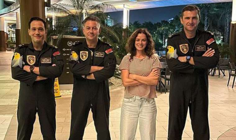 Özge Özpirinçci’den ‘SOLOTÜRK’ paylaşımı: ‘Gözünüz gökyüzünde olsun!’