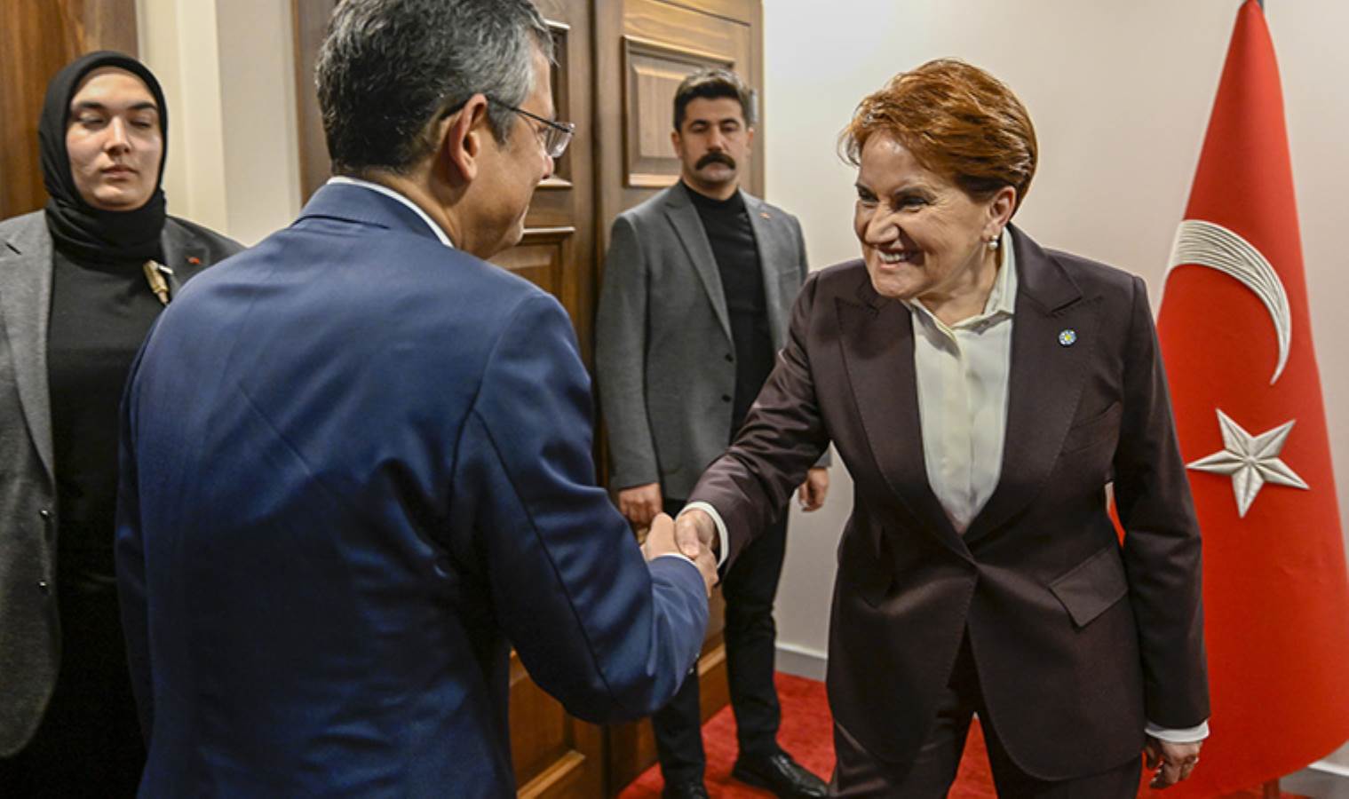 İmamoğlu, Akşener'le görüşmesini anlattı: Verimli ve pozitif bir sohbet yaptık