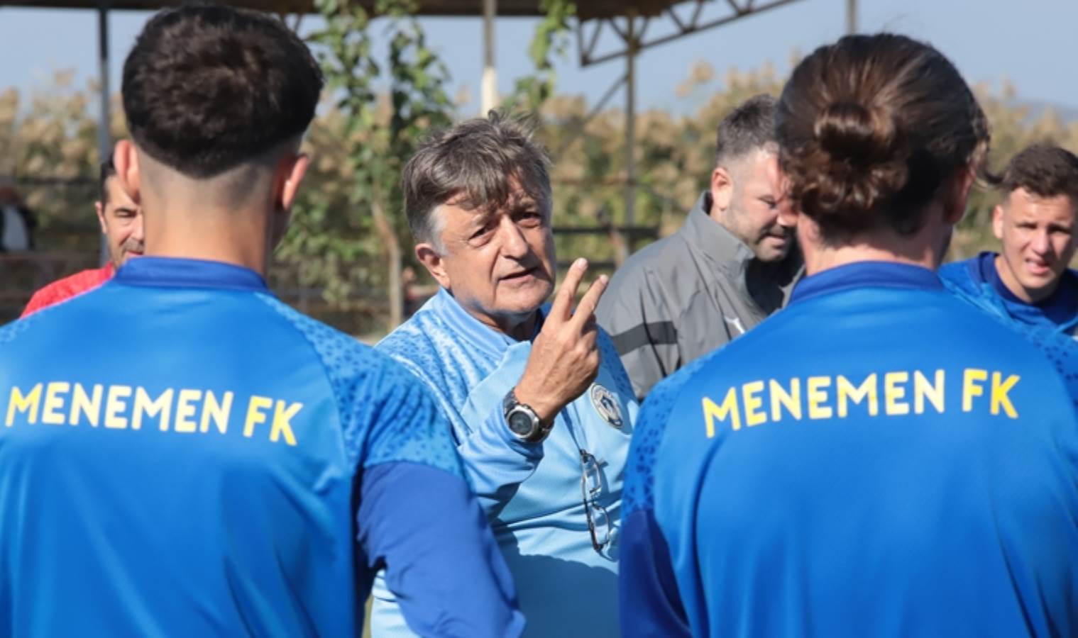 Yılmaz Vural'dan TFF'ye tepki: 'Ordunun başına da yabancı getir'