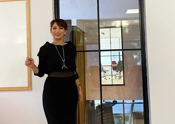 Eğitimci Ceren Moghaddam Kimdir ?