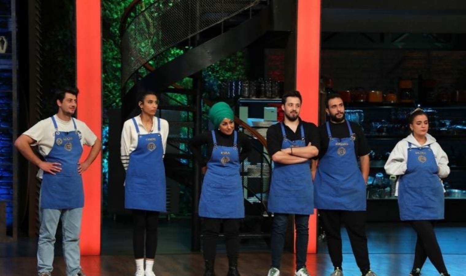 Masterchef'te Öğretmenler Günü'ne özel bölüm... Konuklar yarışmacıları şaşırttı!