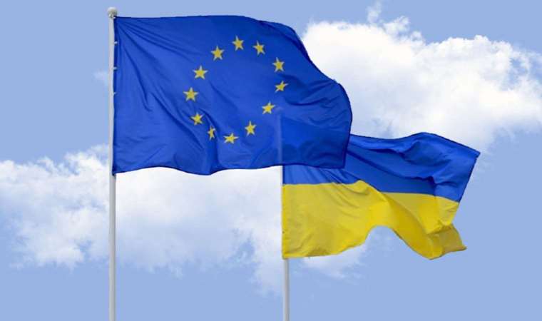 Deniz Berktay ile Kuzeyden Notlar: AB farklı davranır mı?