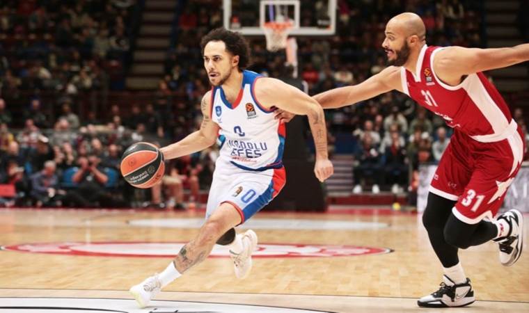 Anadolu Efes, Milano’da kayıp