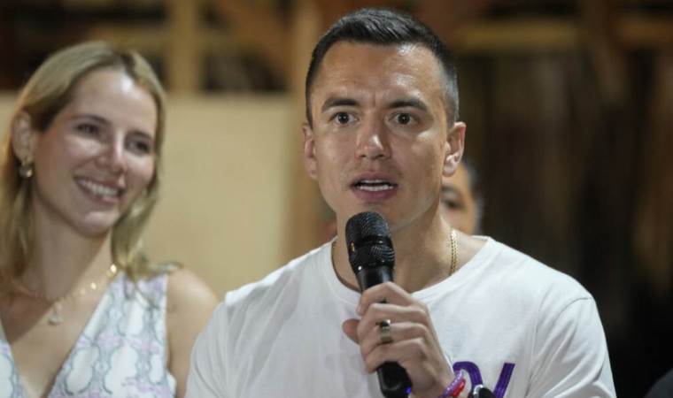 Yeni devlet başkanı parlamentoda yemin etti