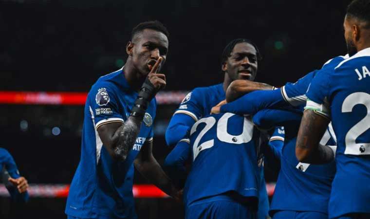 Londra’da nefes kesen derbi!