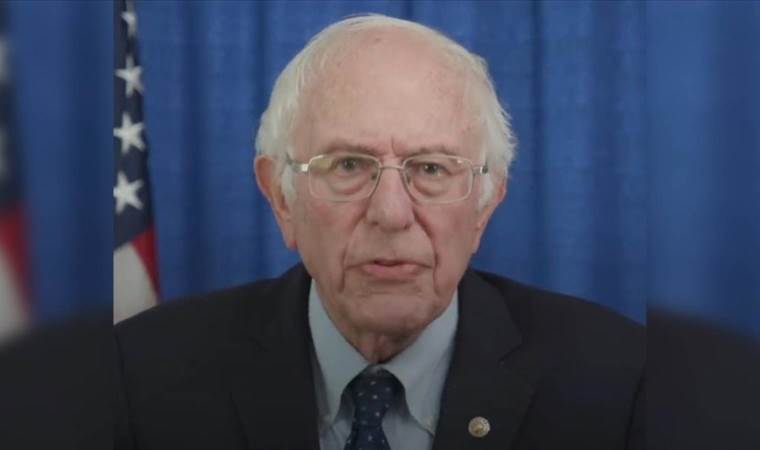 ABD’li senatörden İsrail’e tepki: Tüm mahalleyi bombalayamaz