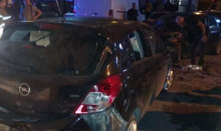 Feci kaza… Savrulan araç kaldırımdaki yayanın bacağını kopardı!