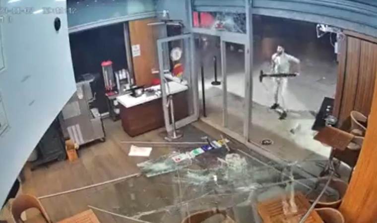 Restoran zincirinin şubesine saldırı… ‘Saldırıların hesabını vereceksiniz’