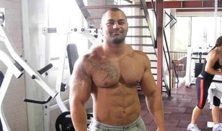 Komançero çetesinin yakalanan lideri Hakan Ayık: ‘Facebook gangsterinin’ Avustralya’dan Türkiye’ye uzanan hikayesi