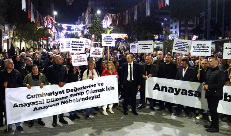 Avcılar Meydanı’nda 1 haftalık ‘Anayasa nöbeti’