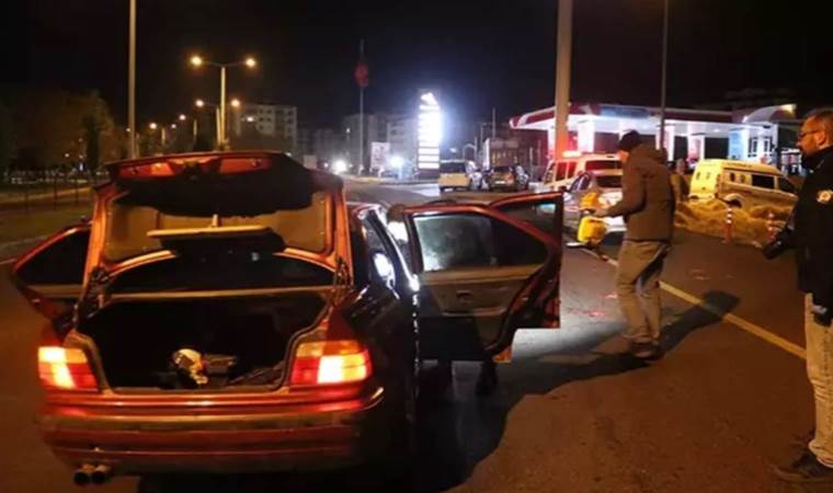 Trafikte karşılaştığı eski eşini silahla yaraladı!