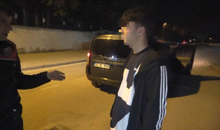 Liseli genç babasının aracını kaçırdı, polisi ve jandarmayı peşine taktı
