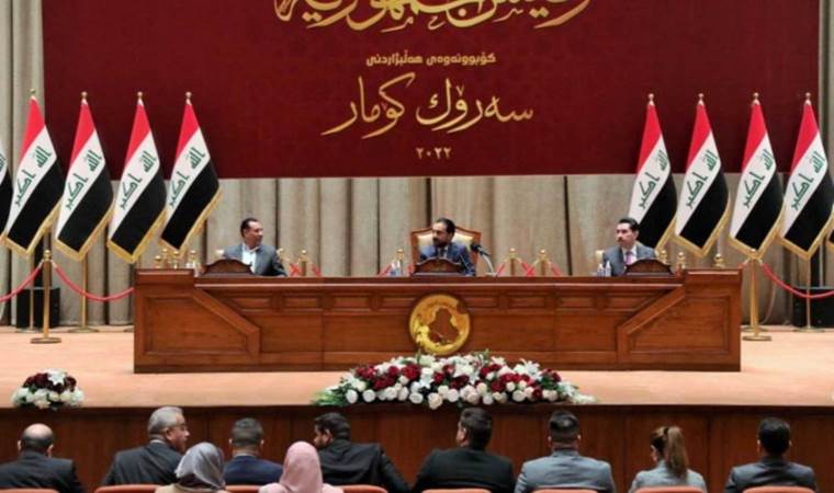 Irak Meclis Başkanı’nın milletvekilliği düşürüldü: 3 bakan istifa etti