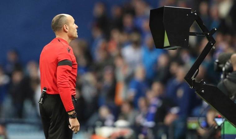 VAR için kritik toplantı: ‘Maçın daha fazla durmasını istemeyiz ama…’