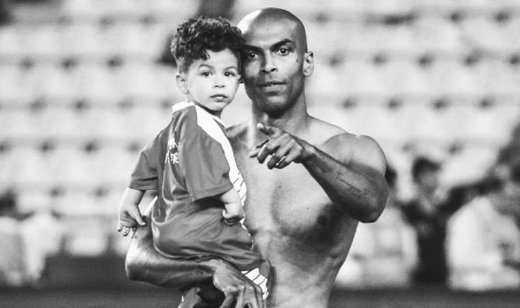 Oğlunu trafik kazasında kaybeden Naldo’dan duygusal paylaşım