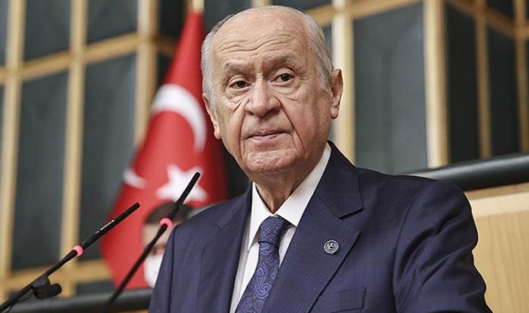 Son dakika… Devlet Bahçeli kürsüde Özgür Özel’i hedef aldı