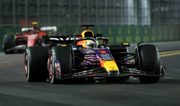 Son turda podyum değişti… F1 Las Vegas GP’de kazanan Max Verstappen!