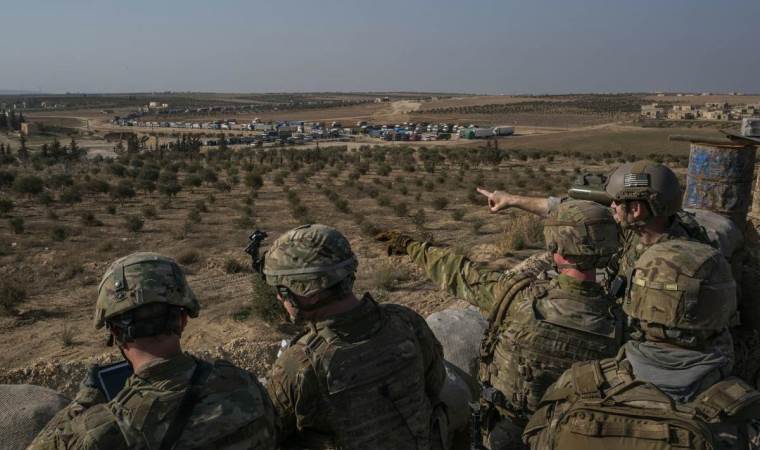 Fırat Nehri’nin kıyısında Suriye ile ABD ordusu çatıştı