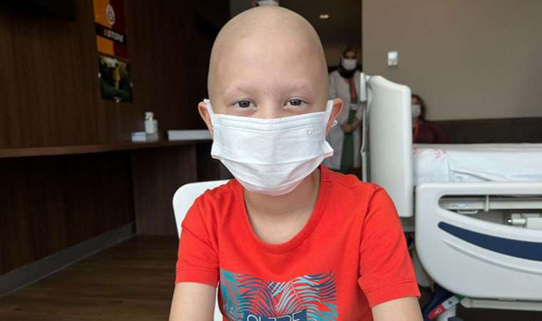 ‘Boğaz ağrısı’ şikayetiyle gittiği hastanede ‘lösemi’ olduğunu öğrendi