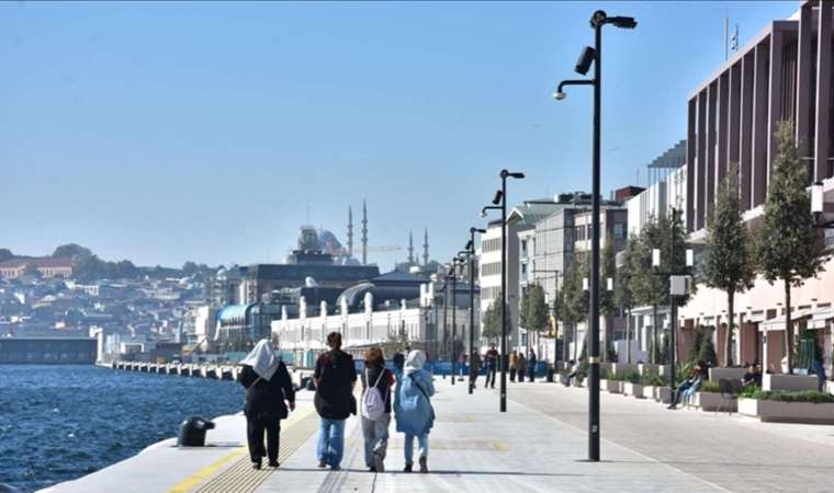 Katarlılara satılan Türkiye’nin mal varlıklarına bir yenisi daha ekleniyor… Bloomberg: Ferit Şahenk, Galataport satışını görüşüyor