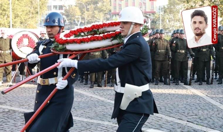 Arnavutköy’de Atatürk anıtına çelenk koymak isteyen CHP heyetine kaymakamlık engel oldu
