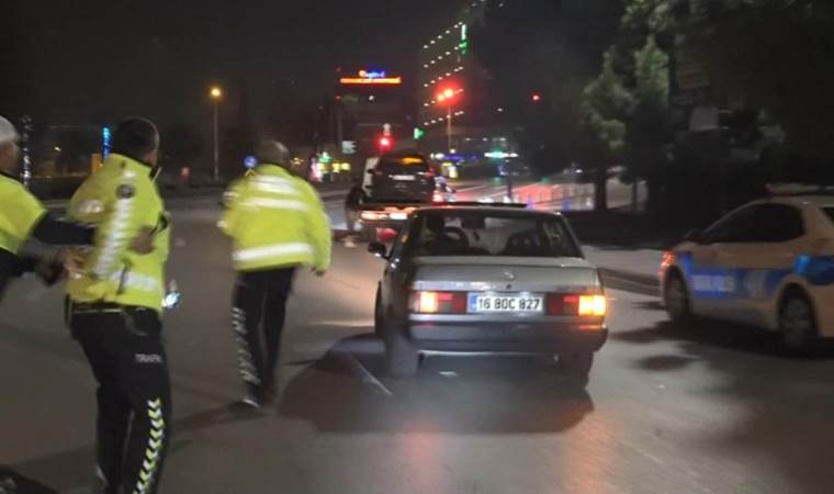 Aracını polisin üzerine sürdü, ‘Eşimle boşanma aşamasındayım’ dedi