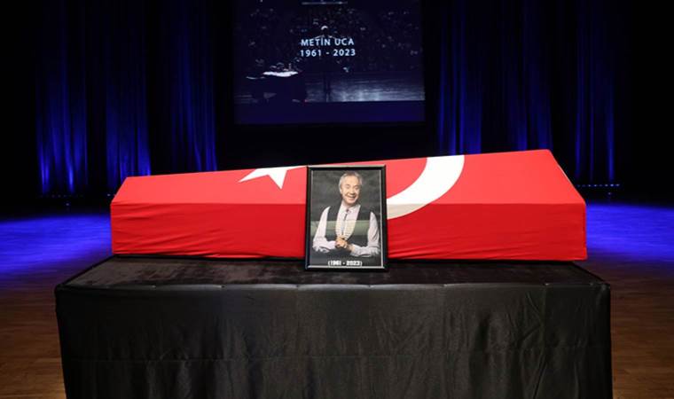 Metin Uca’ya veda töreni: Özgür Özel ve Ekrem İmamoğlu’ndan duygulandıran konuşma…