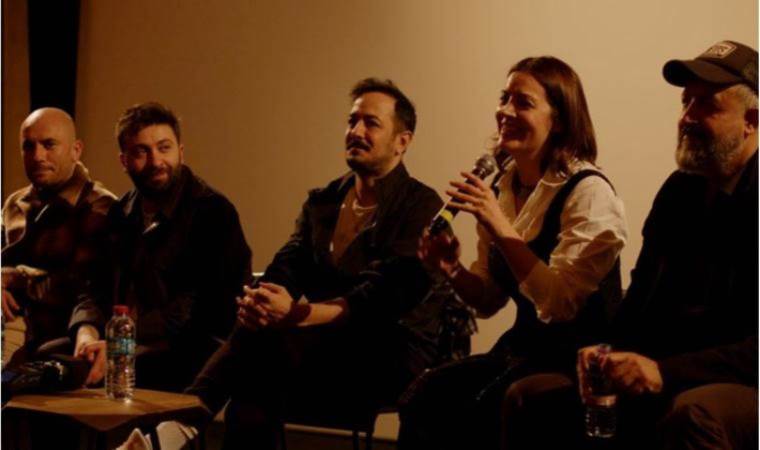 Ölümlü Dünya ekibi seyircilerle bir araya gelerek ilk filmi izledi