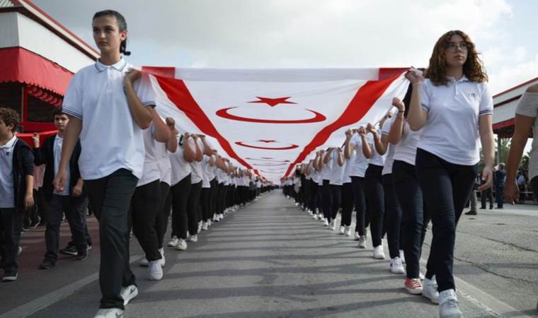 KKTC’nin kuruluşunun 40. yıldönümü kutlanıyor