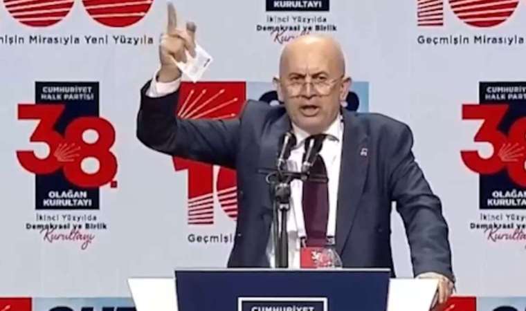 Kurultay’da tansiyon yükseldi: CHP’li Ümit Erkol’dan sert sözler!