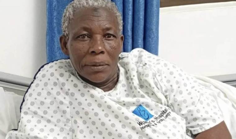 70 yaşındaki kadın ikiz doğurdu