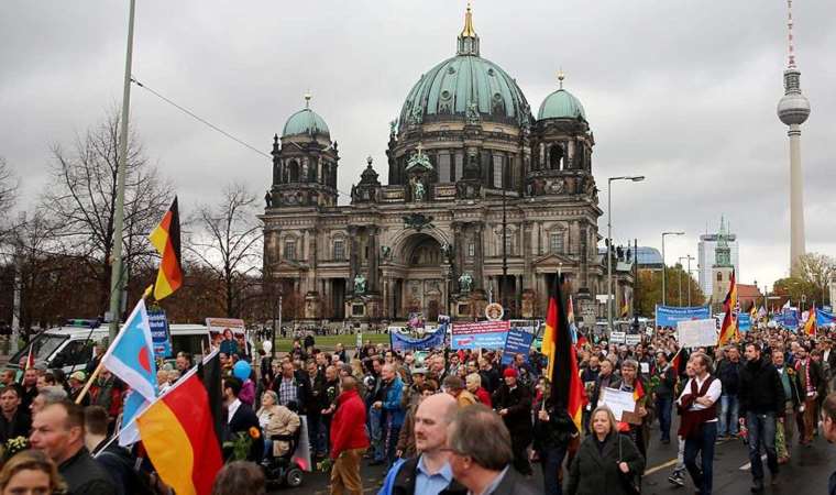 Almanya’da anlaşmaya varıldı: Göçe karşı hangi önlemler alınacak?