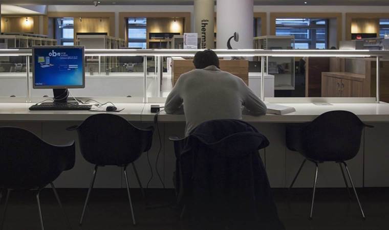 İşkolikler dikkat! İş arkadaşlarınıza zarar veriyor olabilirsiniz!