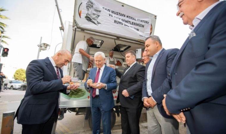 Atatürk için mevlit okutuldu, lokma dağıtıldı