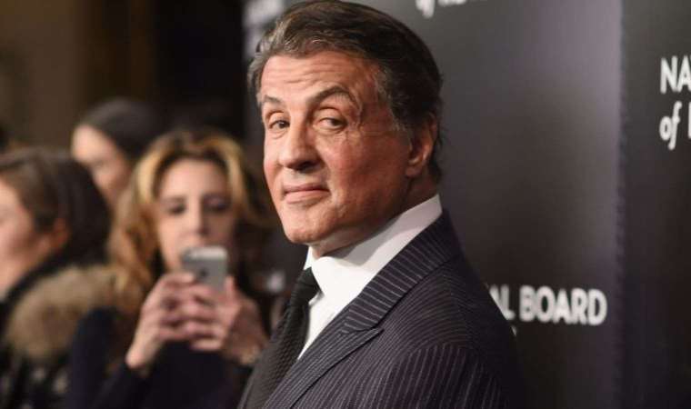 Sylvester Stallone açıkladı: Rocky’i o eleştiri yüzünden ikinci defa yazıldı