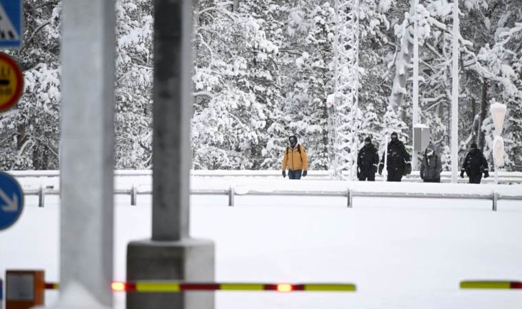 Rusya ile tüm sınırlarını kapattı: ‘Hibrit savaş’ iddiası