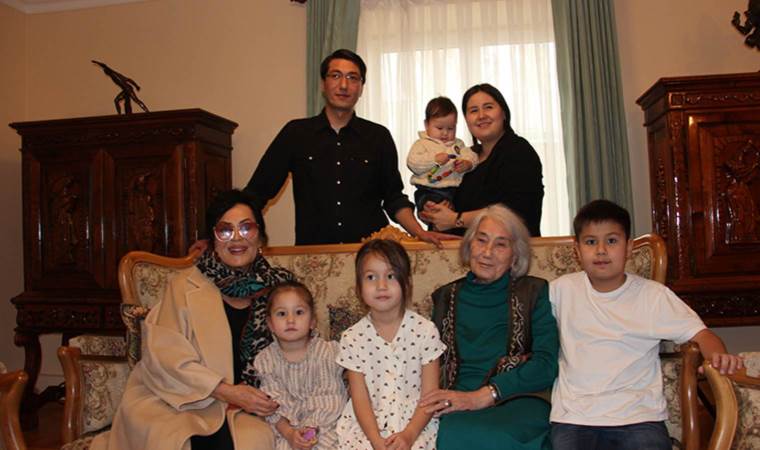 Türkan Şoray, Cengiz Aytmatov’un ailesiyle buluştu, anılarını paylaştı