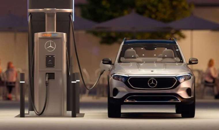 Mercedes-Benz kendi şarj ağını kuruyor: HPC ağı için ortağını duyurdu