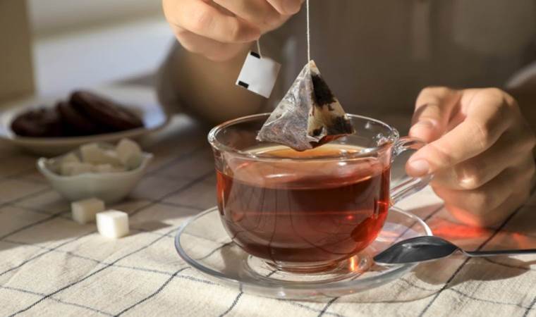 Uzmanlar açıkladı:  Çay, güneş ışığından koruyor!  50 koruma faktörlü kremiyle eşit…