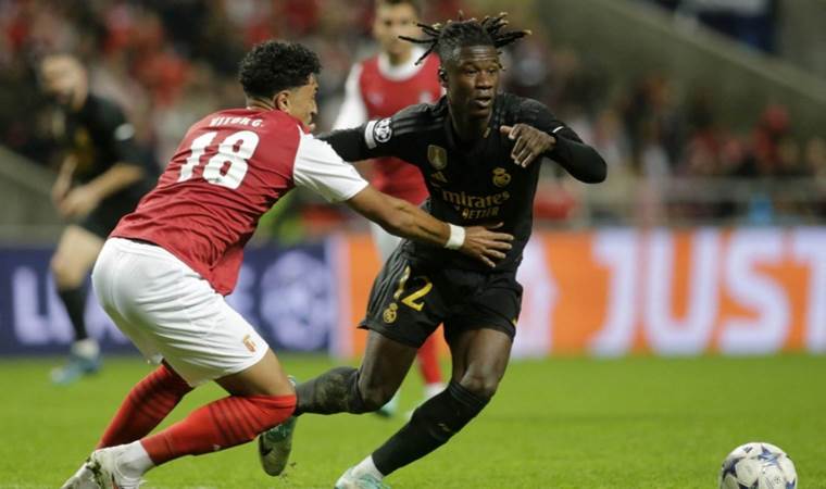 Fransız yıldızdan Real Madrid’e kötü haber! 2023 yılında forma giyemeyecek…