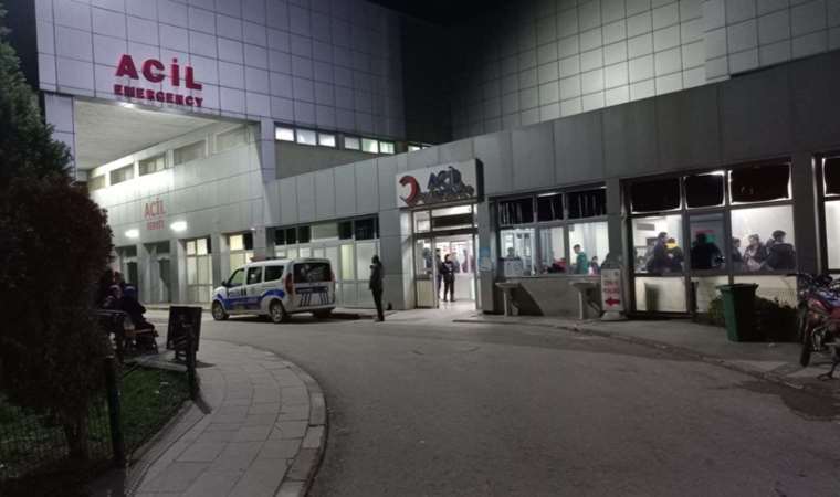 Sağlıkta şiddet bitmiyor… Hasta yakını darbetti