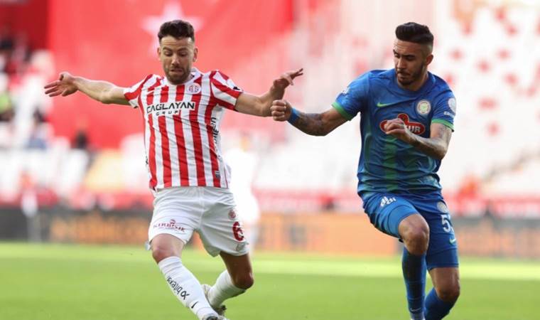 Antalya’da gol sesi çıkmadı! Antalyaspor 0-0 Çaykur Rizespor
