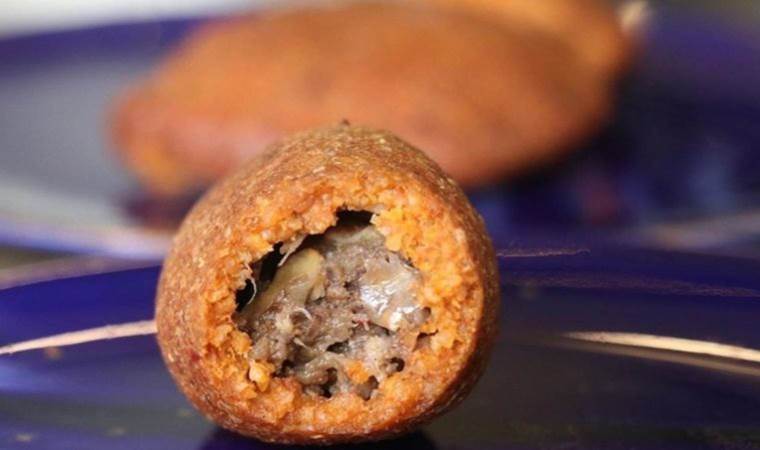 Geleneksel ve lezzetli içli köfte tarifi…