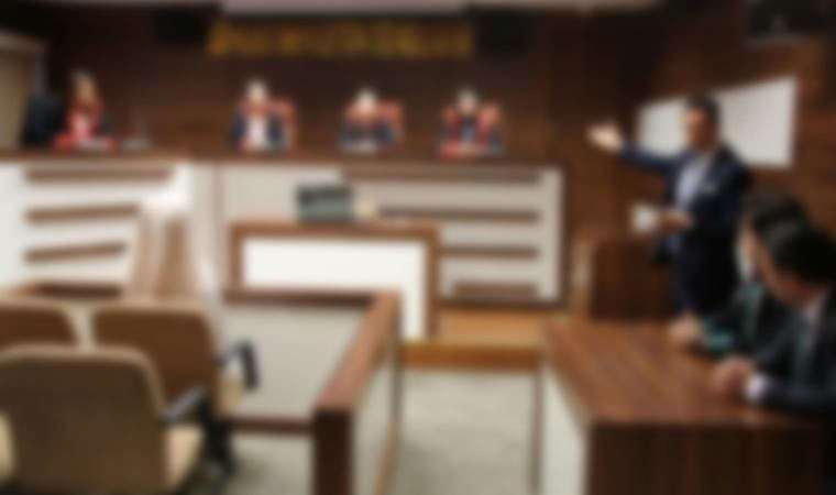 Bakan Tunç yeni sistemi duyurdu: Avukat olmak için hukuk fakültesi okumak yeterli olmayacak!