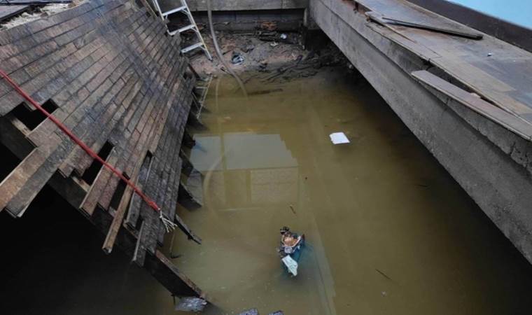 Ders esnasında sınıf çöktü: 2 öğrenci yaralandı