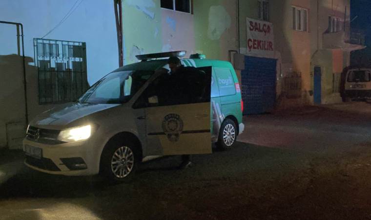 İstanbul’da erkek şiddeti: Tartıştığı eşini bıçakladı!