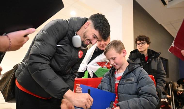 A Milli Futbol Takımı, Galler’e geldi