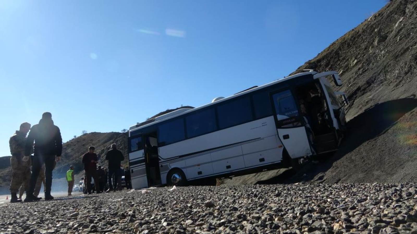 Diyarbakır'da feci kaza: Çok sayıda yaralı var!