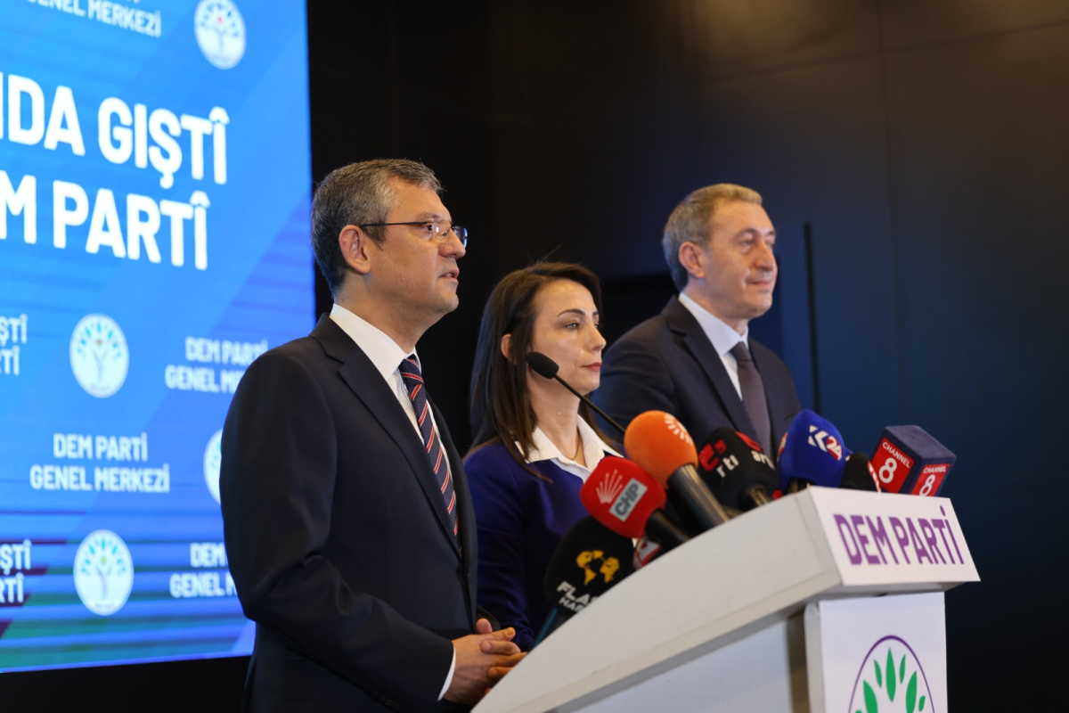 CHP lideri Özgür Özel'in DEM Parti ziyaretinin perde arkası: İşbirliği için uzlaştılar