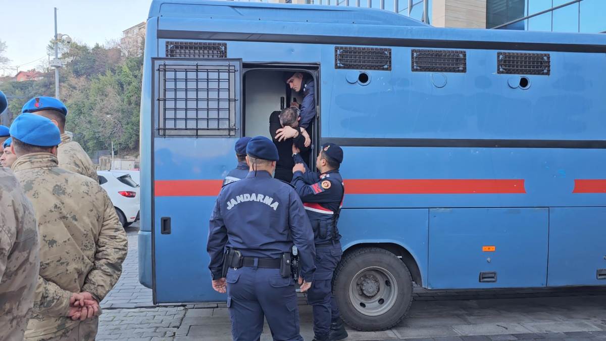 Yer Zonguldak... 2 kız çocuğuna cinsel istismar davasında 8 tahliye: Alkışlarla kutladılar!